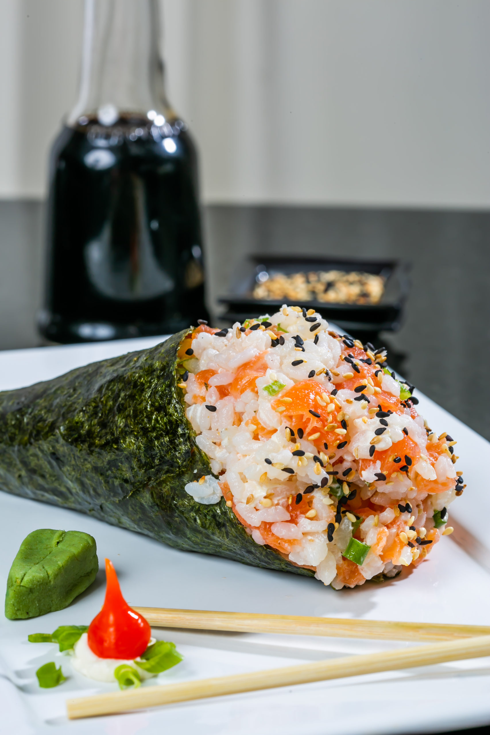 Watashi Sushi Piracicaba - A Semana Santa é uma data importante do  calendário cristão e segundo a tradição, o ideal é que a carne vermelha dê  lugar ao peixe, especialmente na Sexta-feira