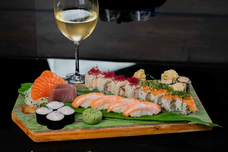 Takami Sushi é sucesso com o tradicional e contemporâneo da cozinha ...