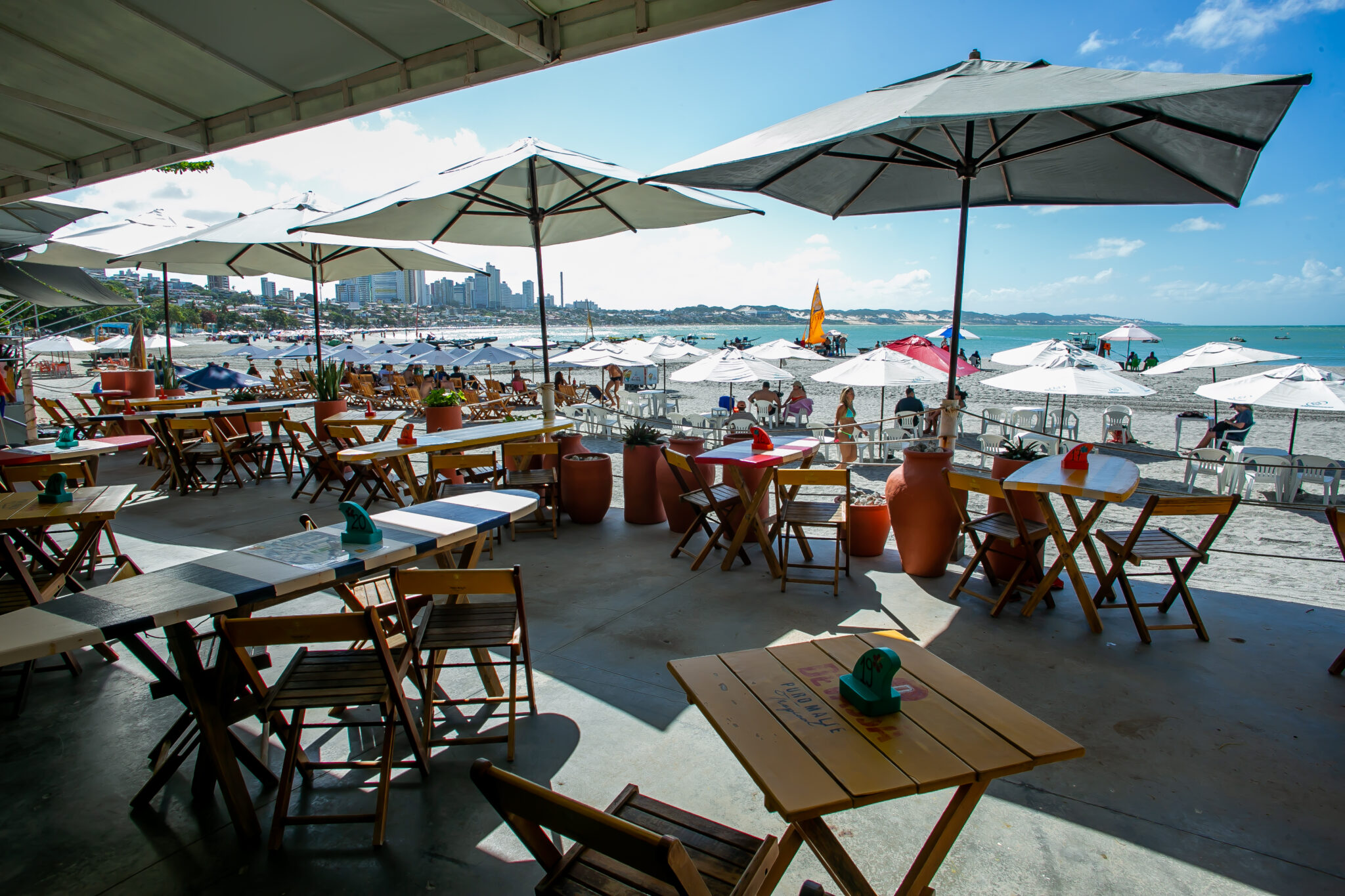 Maré Alta: novo boteco de praia é inaugurado em Ponta Negra - Revista ...